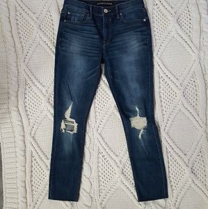 Great deal! Express mid rise ripped ankle jeans
